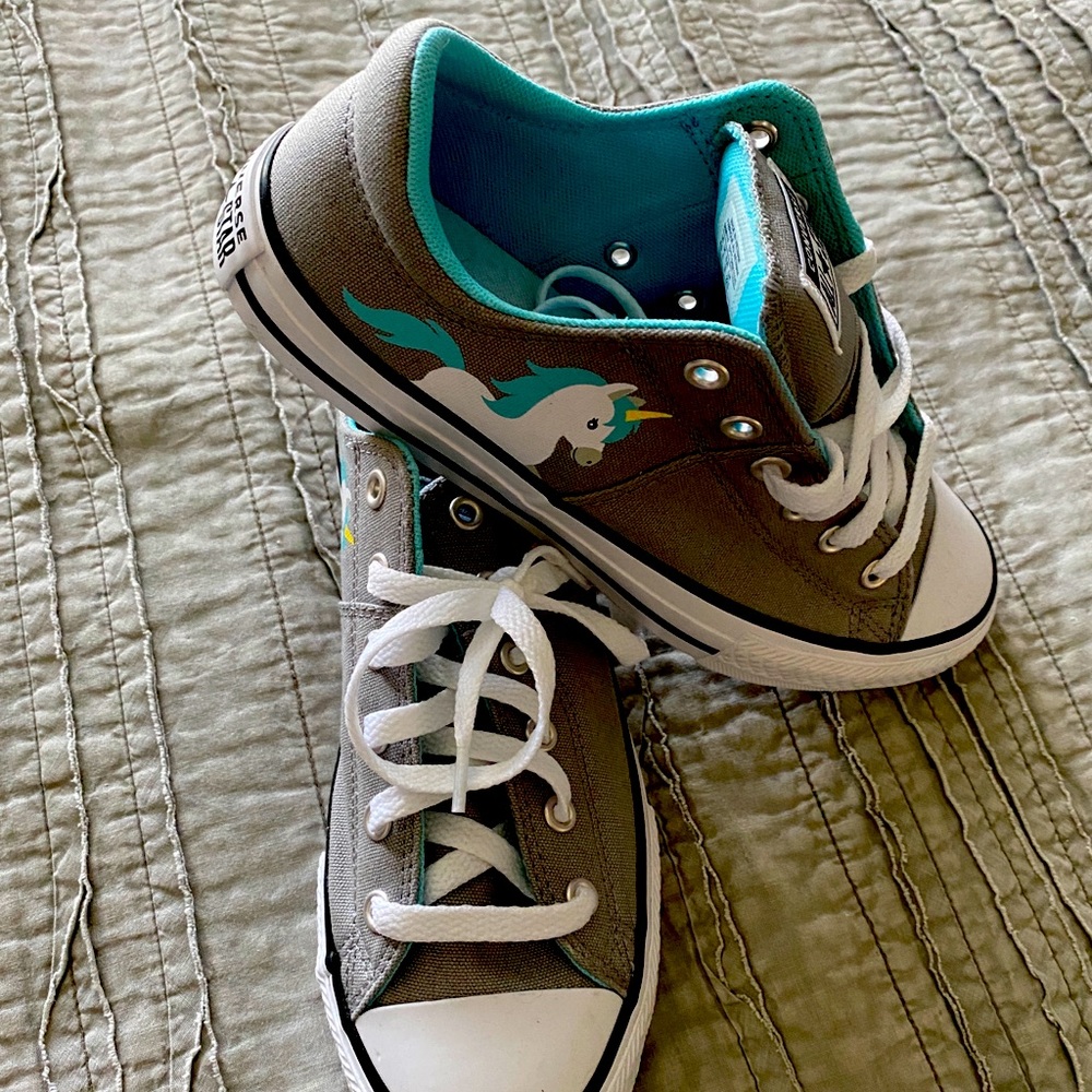 Converse Unicorn Lowtops